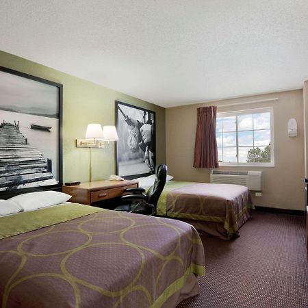 Super 8 By Wyndham Pulaski Esterno foto