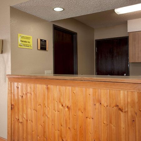 Super 8 By Wyndham Pulaski Esterno foto