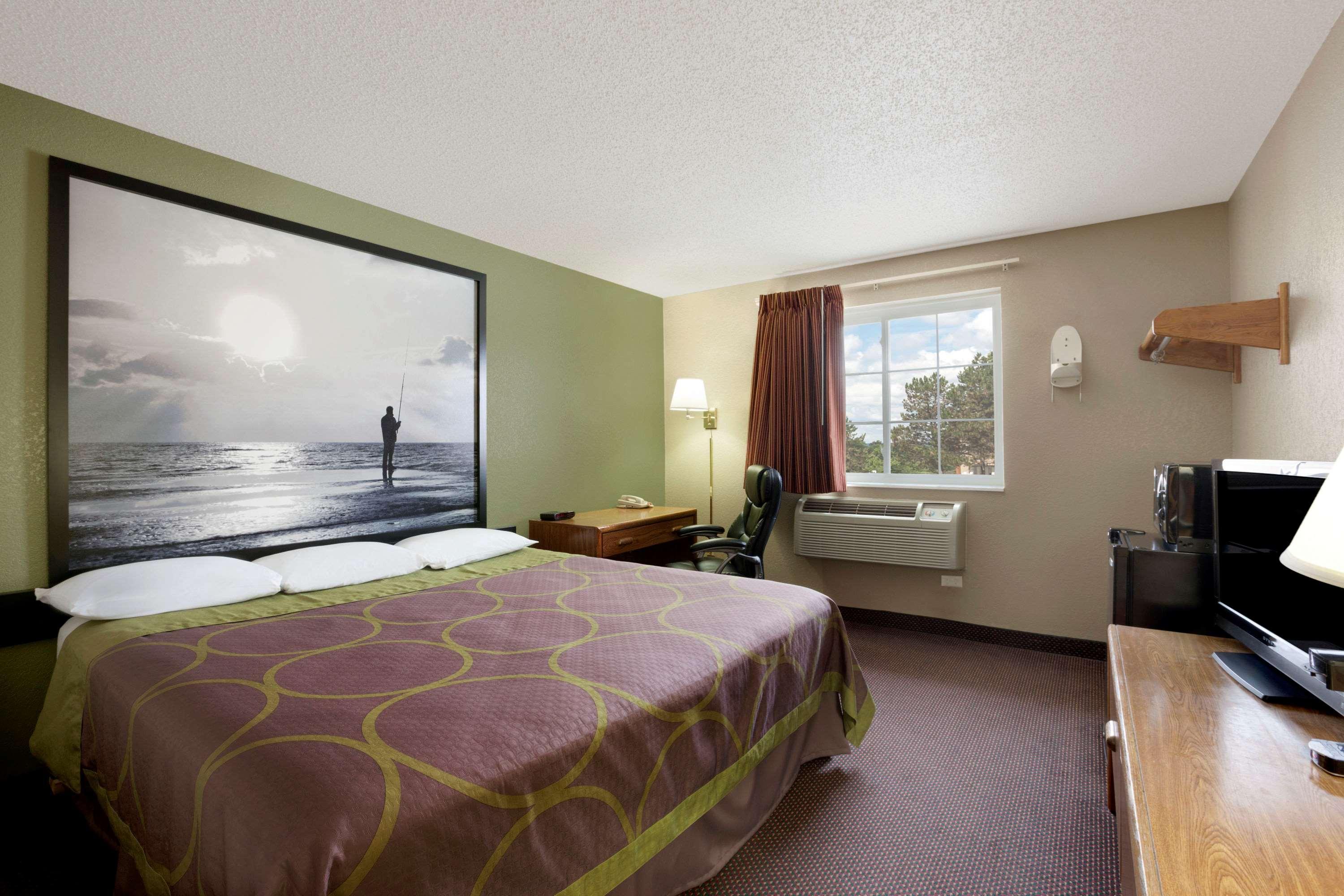 Super 8 By Wyndham Pulaski Esterno foto